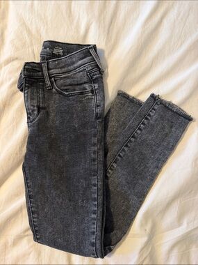 Old Navy Black Washed Skinny Jeans with Frayed Hem